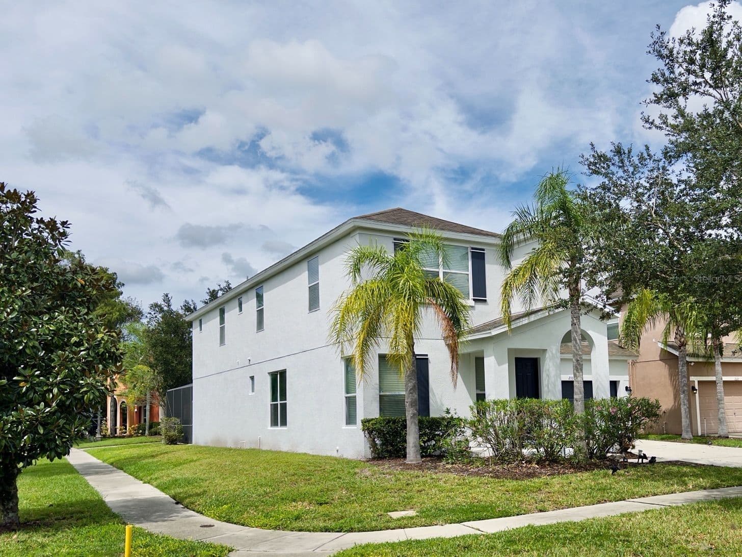 210 LAS FUENTES, Kissimmee, FL 34746 3