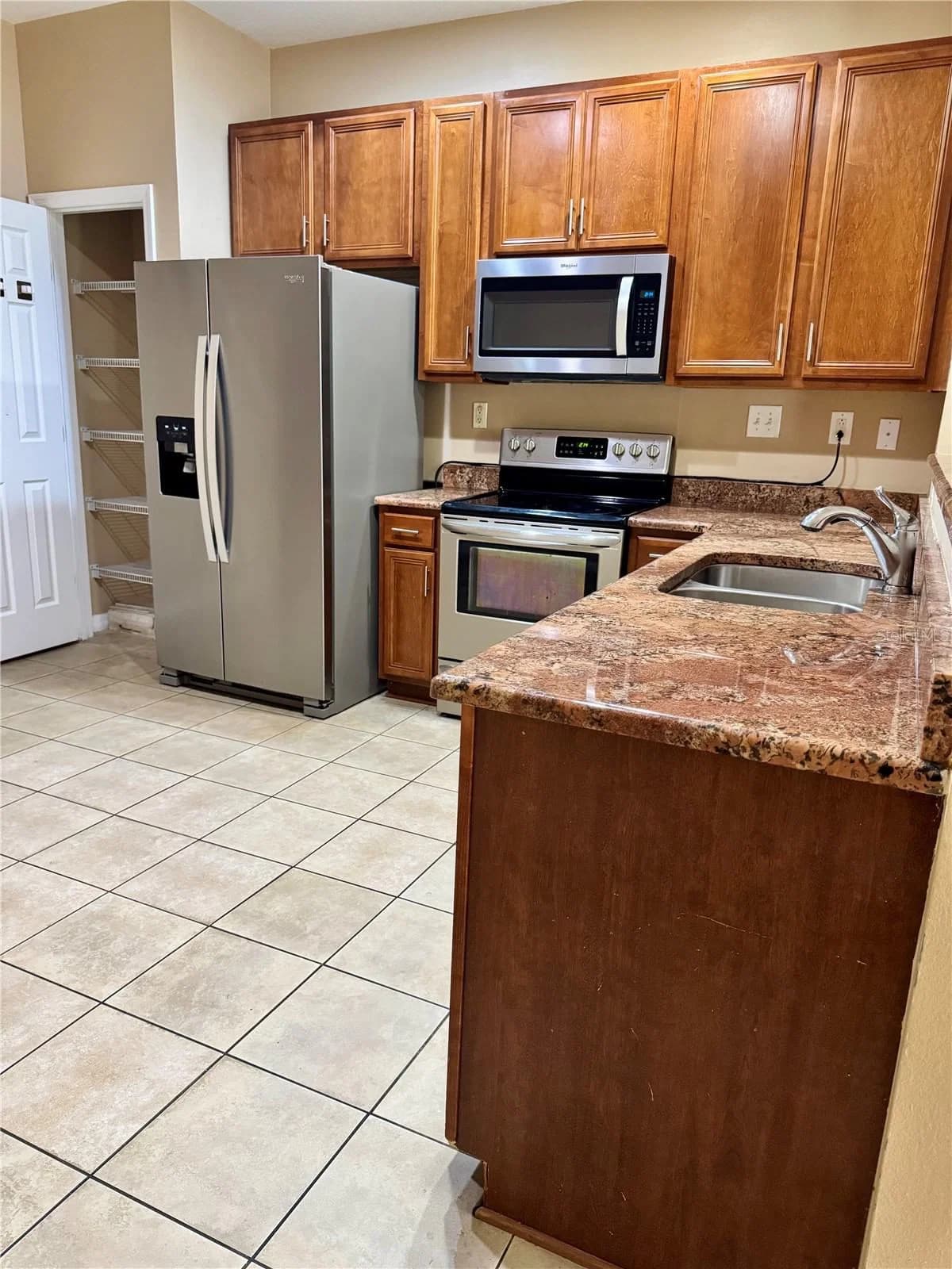 2680 MAYAGUANA, Kissimmee, FL 34747 3