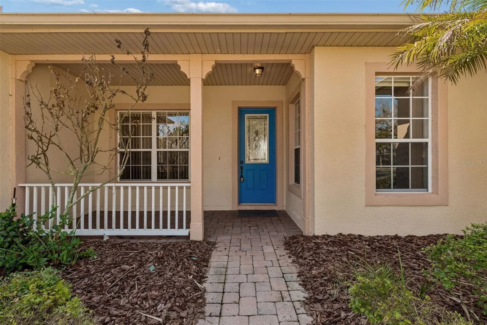 813 GLENDORA 5