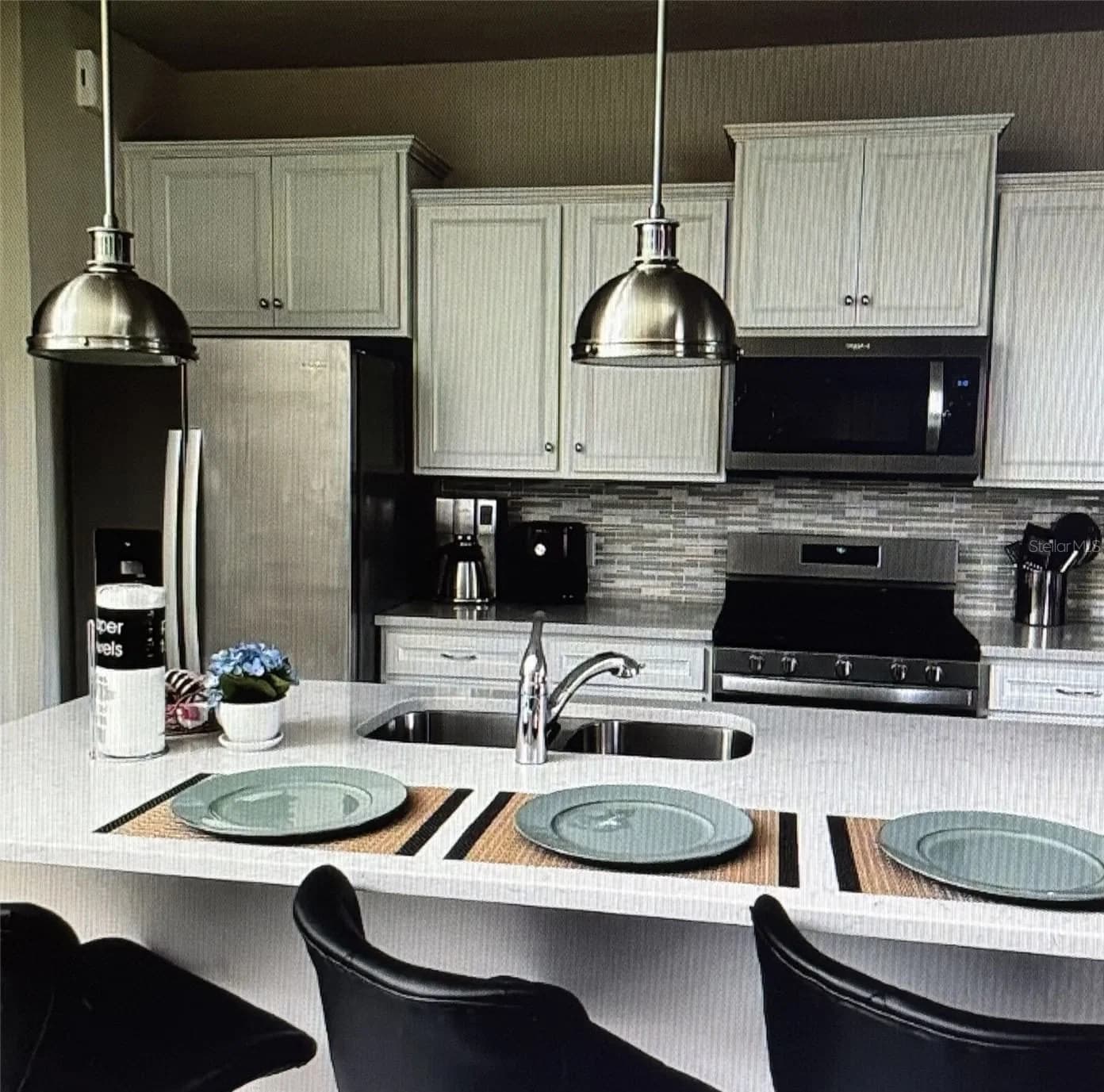 7239 OAKMOSS 2