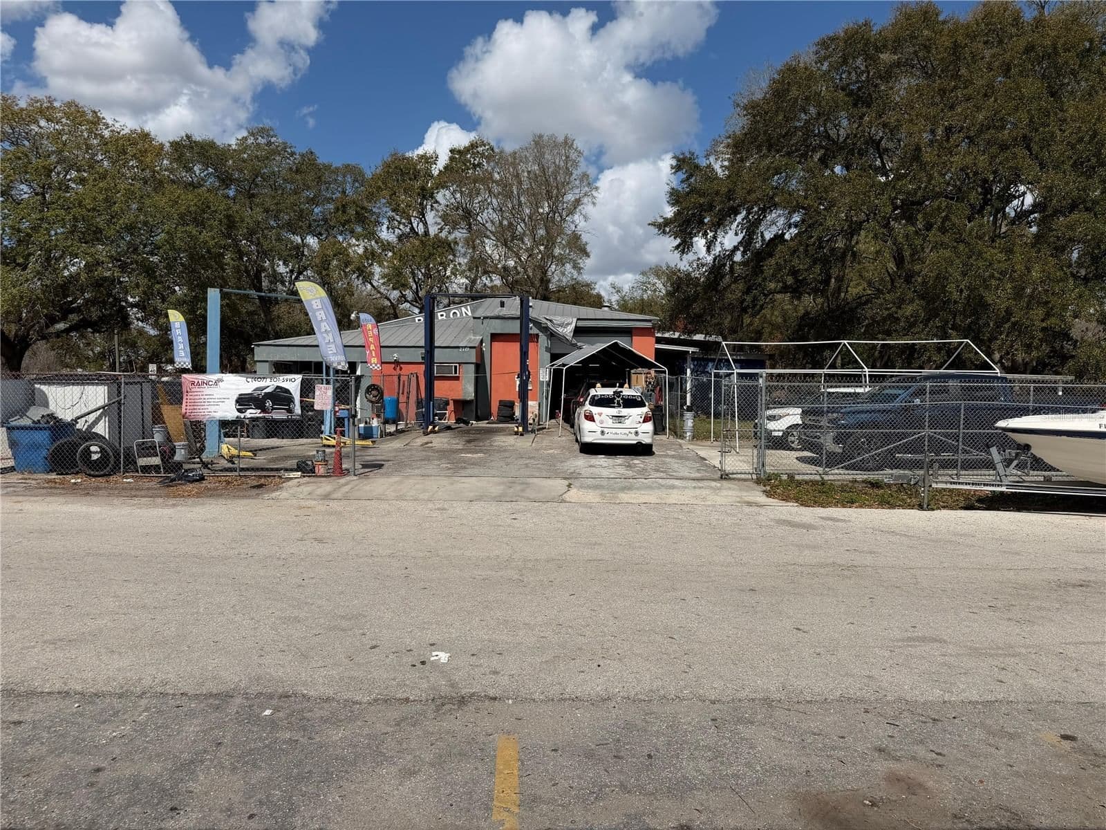 2719 OLD DIXIE HWY, Kissimmee, FL 34744