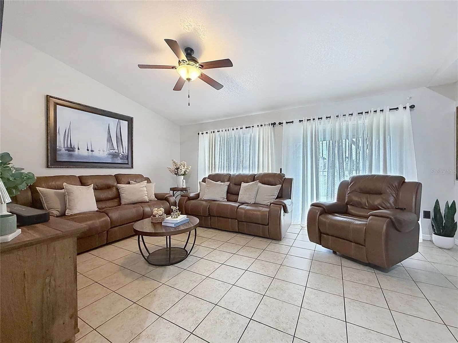 522-524 IMPERIAL 4
