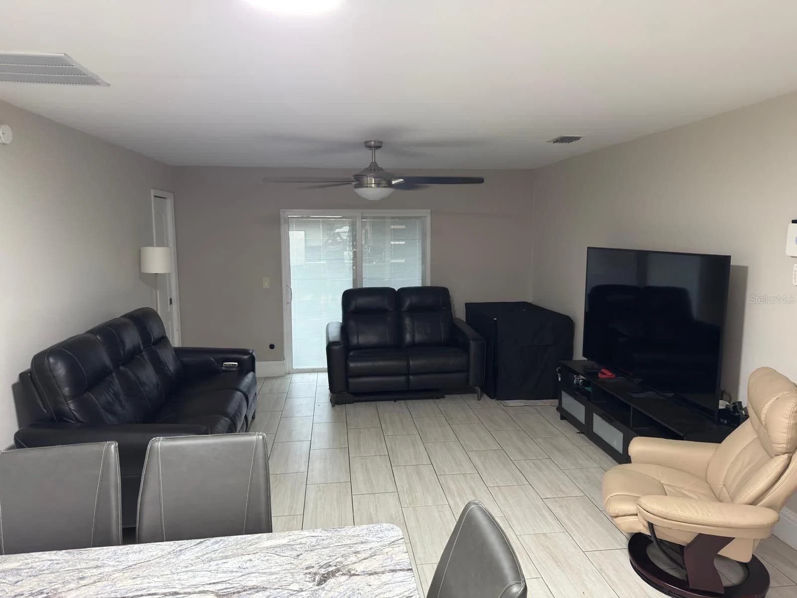1420 MYRNA 4