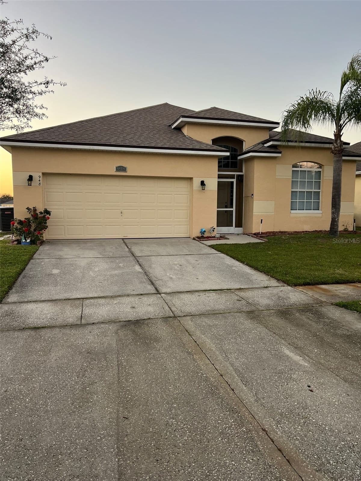948 HACIENDA, Kissimmee, FL 34741 2