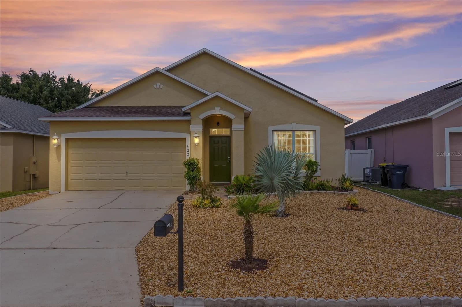 422 GRAYSTONE 2