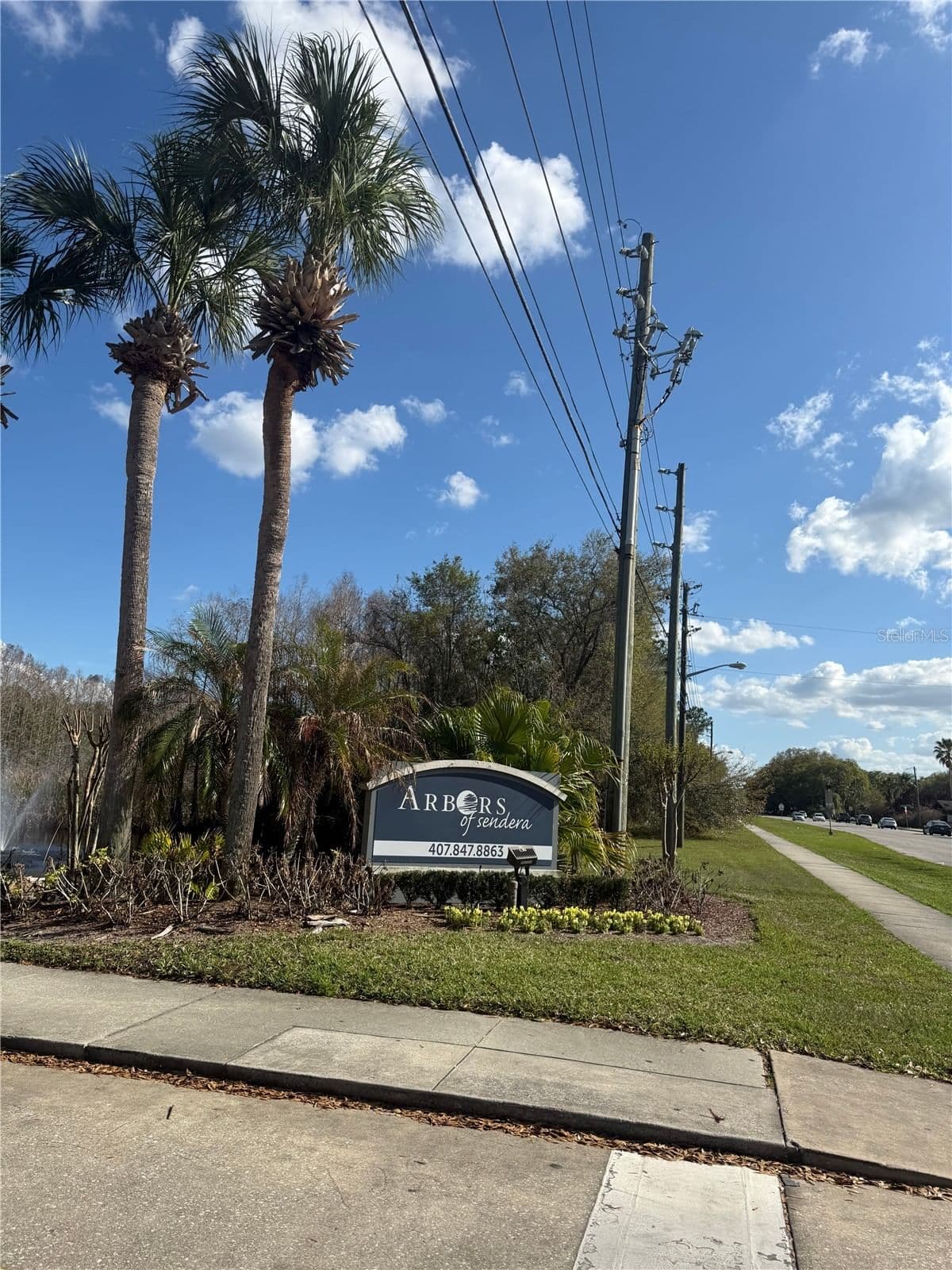 3827 BAY CLUB 4