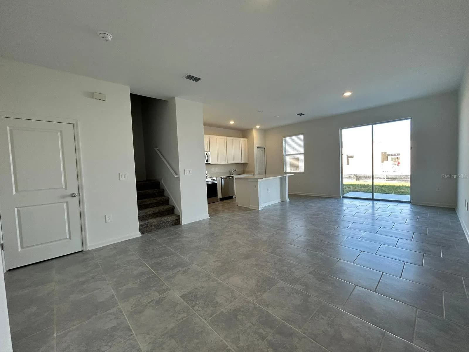 3019 CHANTILLY 5