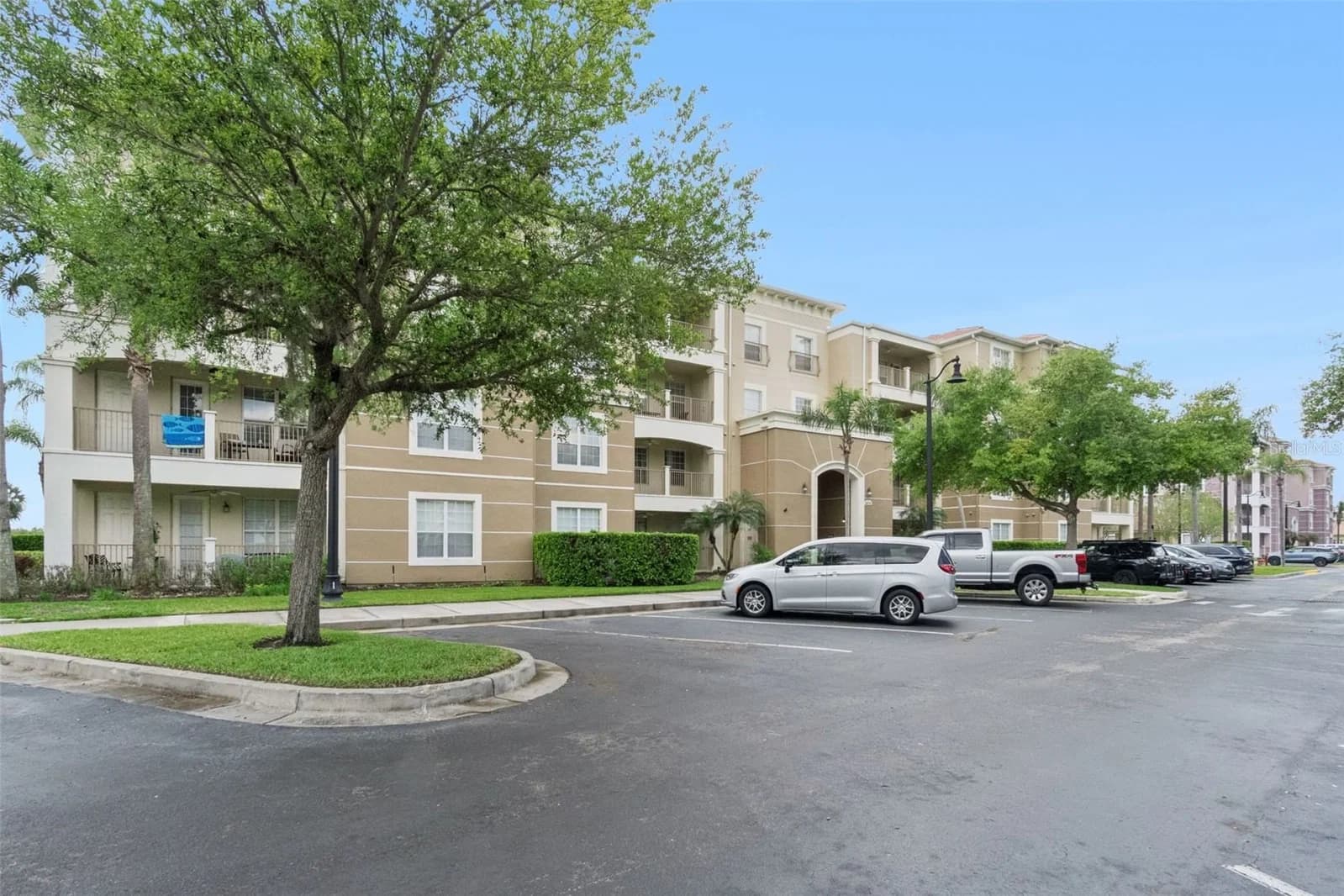4816 CAYVIEW Avenue #201, Orlando, FL 32819 3