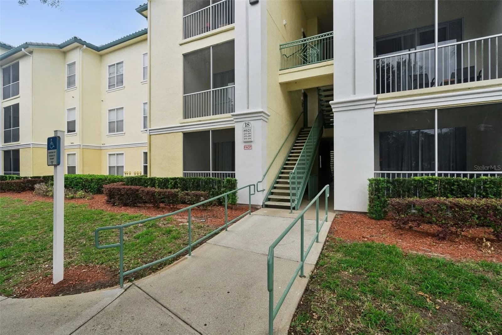 8921 LEGACY, Kissimmee, FL 34747 3