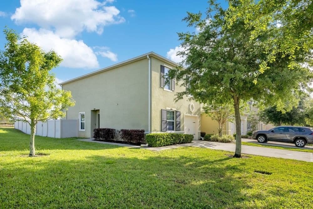 9043 CARLOTTA, Kissimmee, FL 34747 3