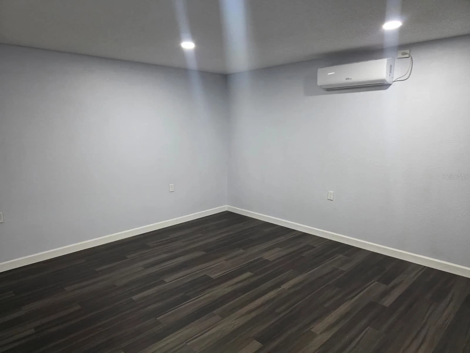 1326 SWEETWOOD 4