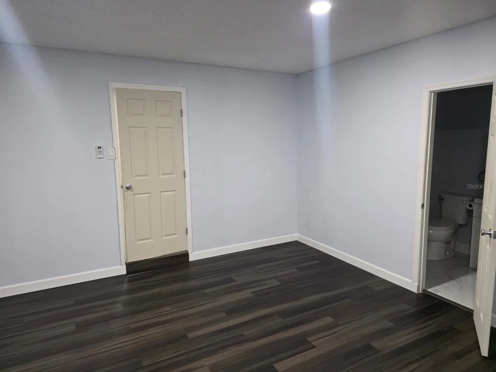 1326 SWEETWOOD 5