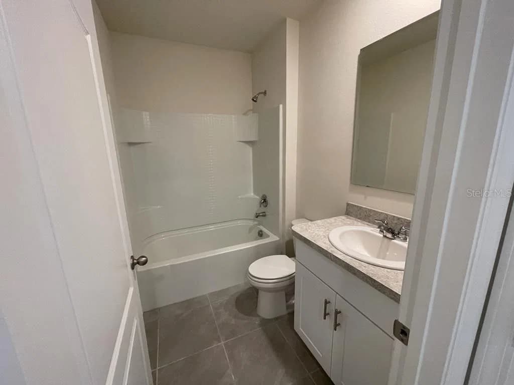 1533 QUINTA 4