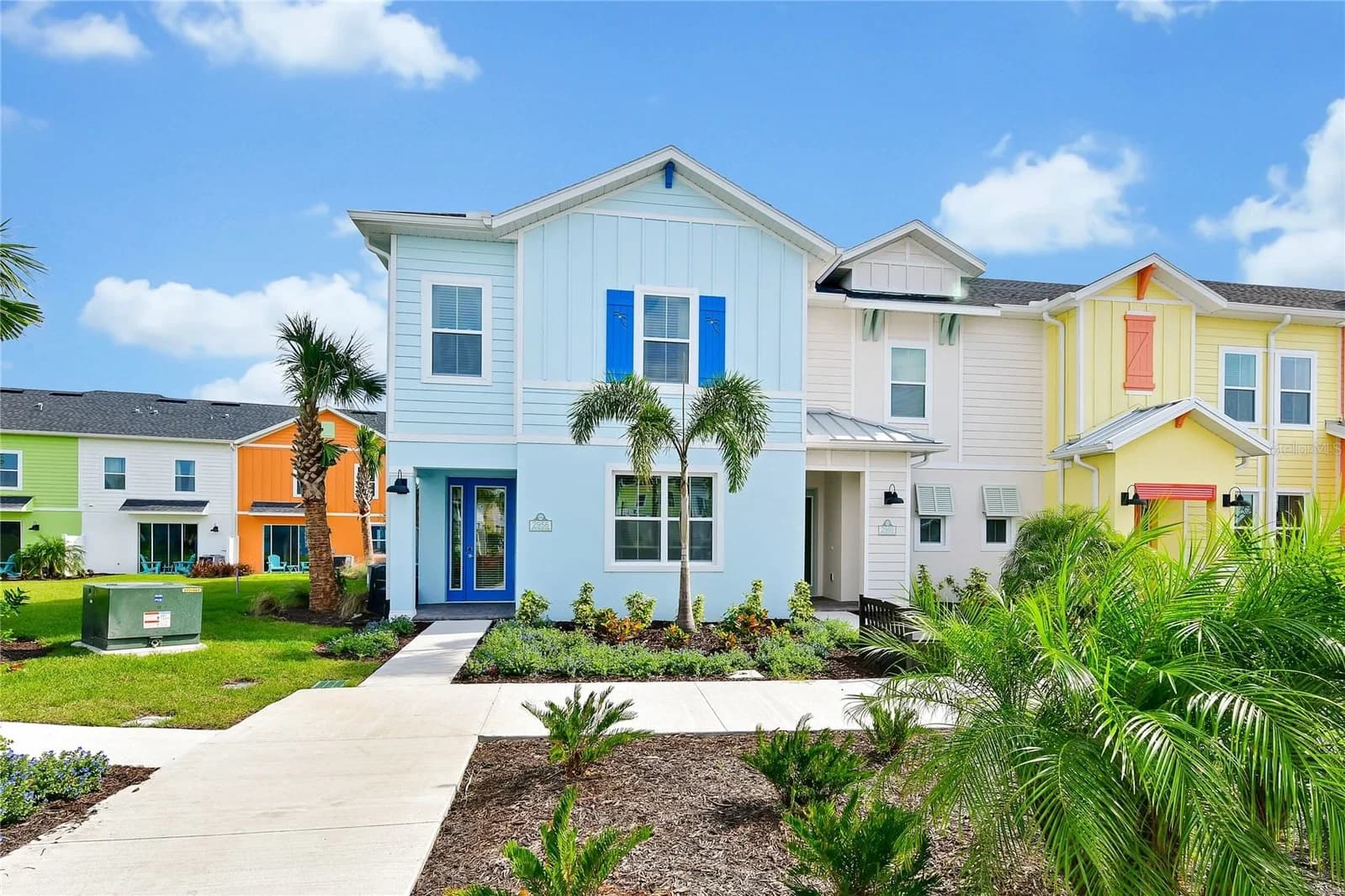 2956 ON THE ROCKS, Kissimmee, FL 34747