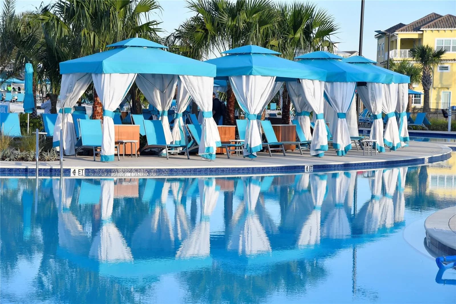 2956 ON THE ROCKS, Kissimmee, FL 34747 2