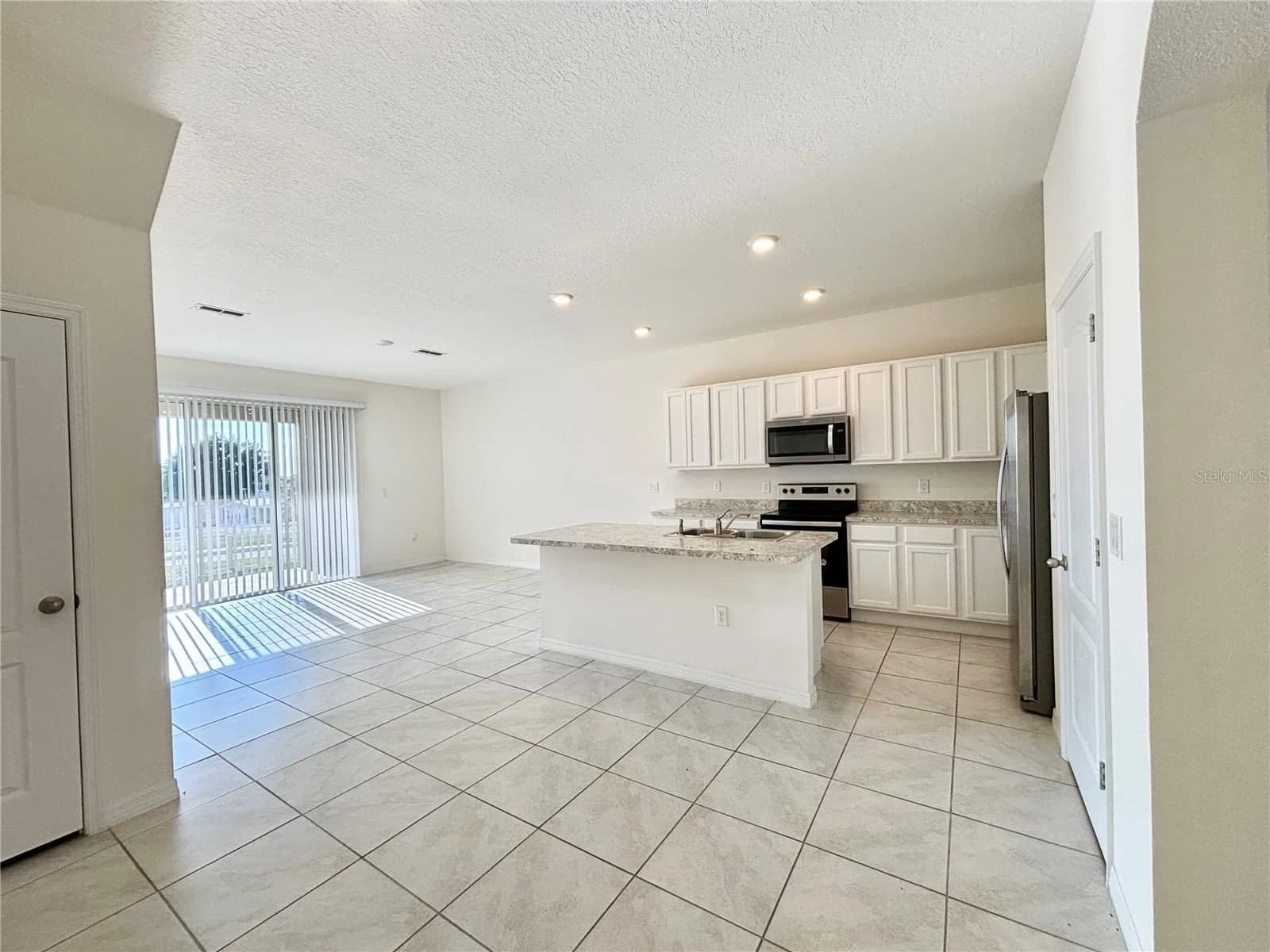 401 FELTRIM RESERVE 4