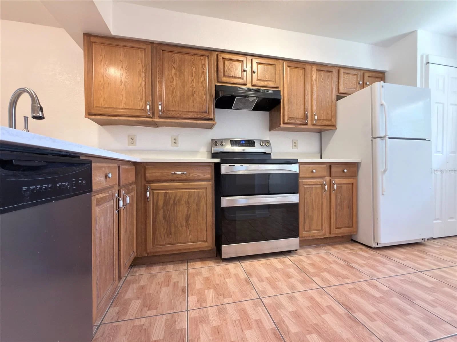 3136 ENCLAVE CT 4
