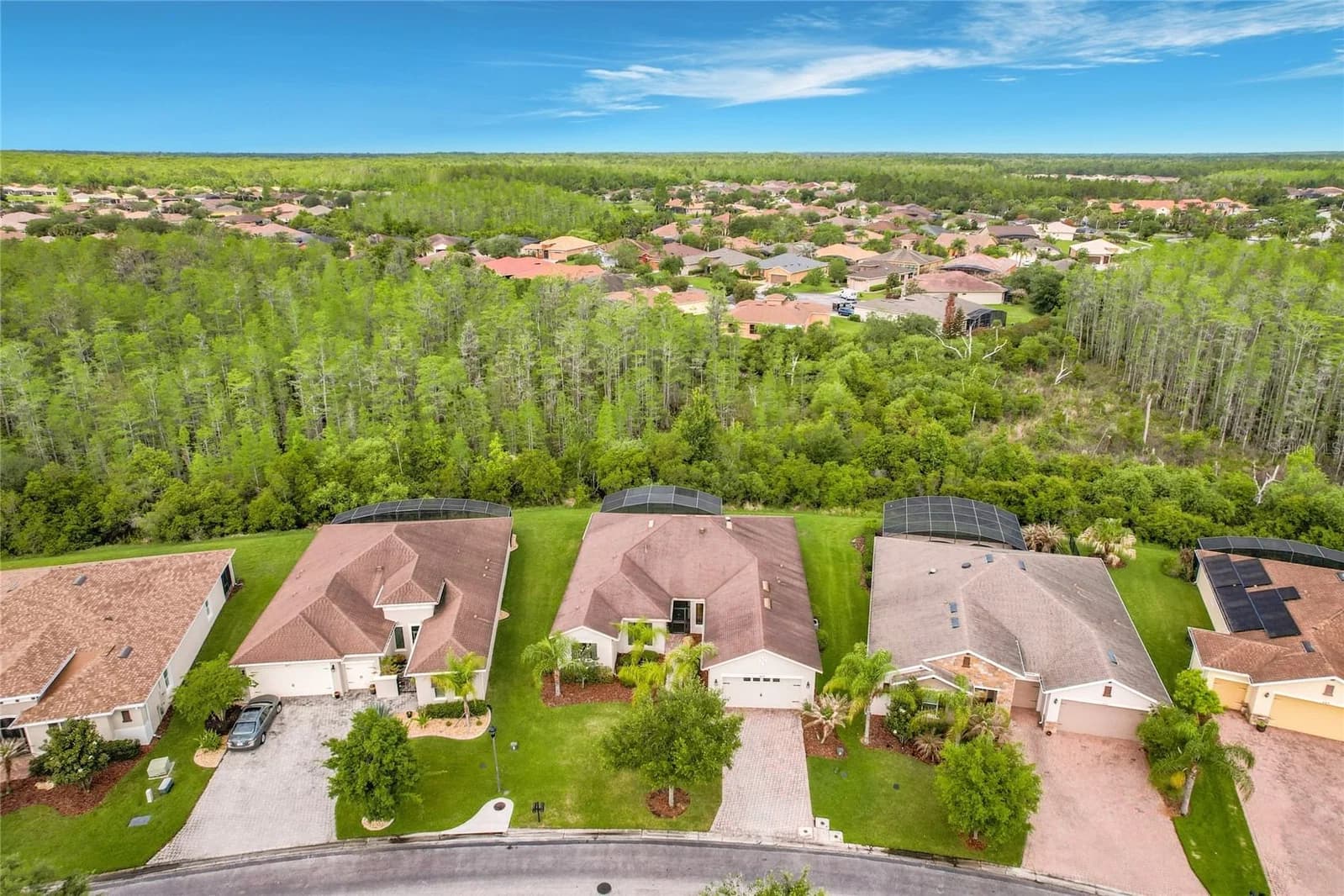 477 VILLA PARK 2