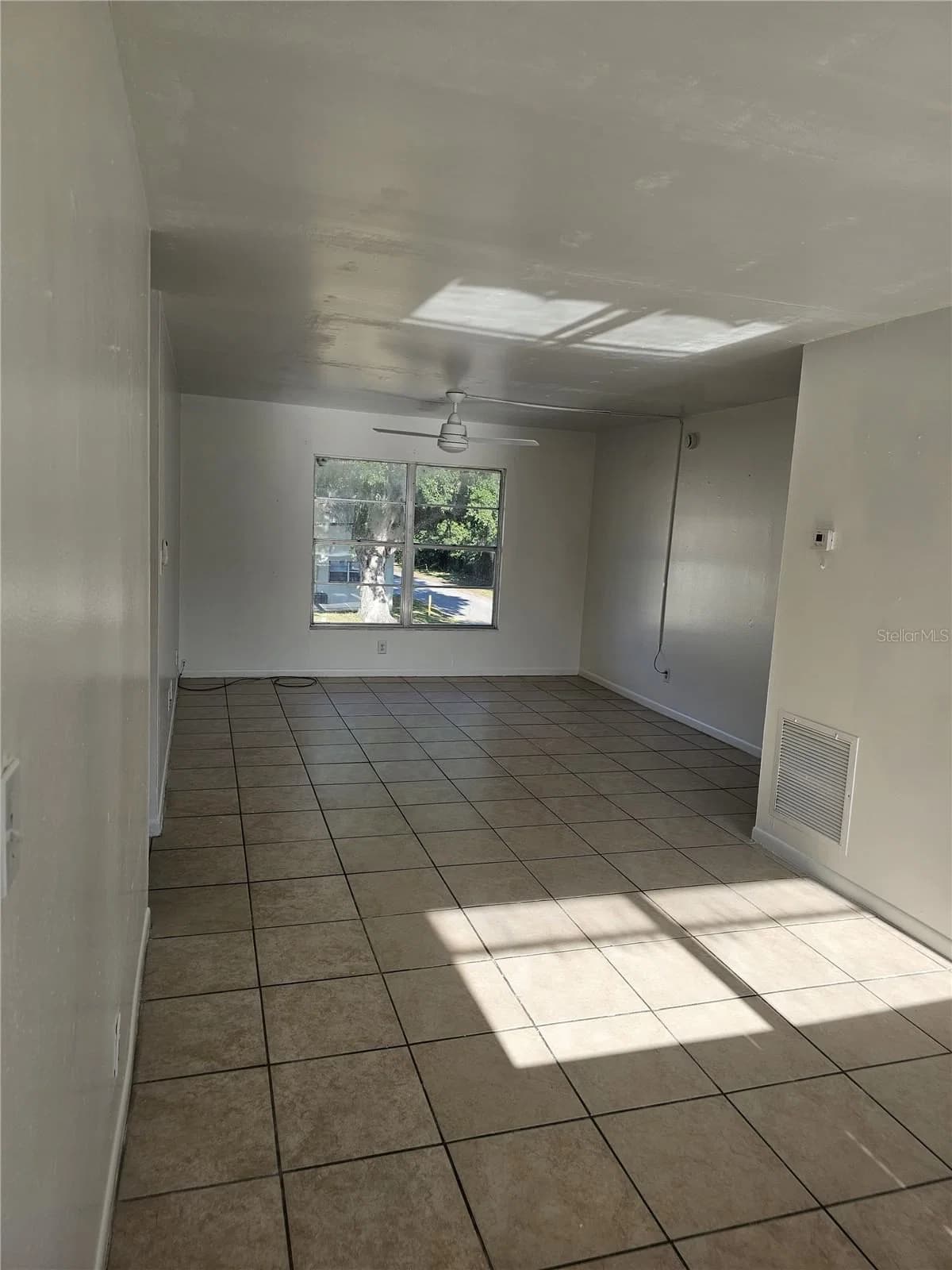 1709 MICHIGAN 4