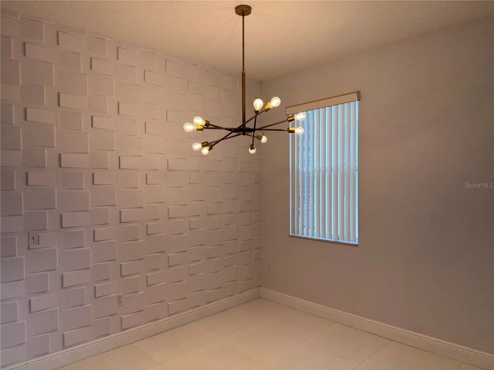 1112 PINE RIDGE 4