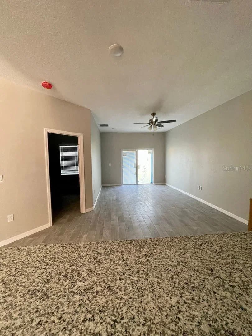 407 BEDLINGTON, Kissimmee, FL 34758 2
