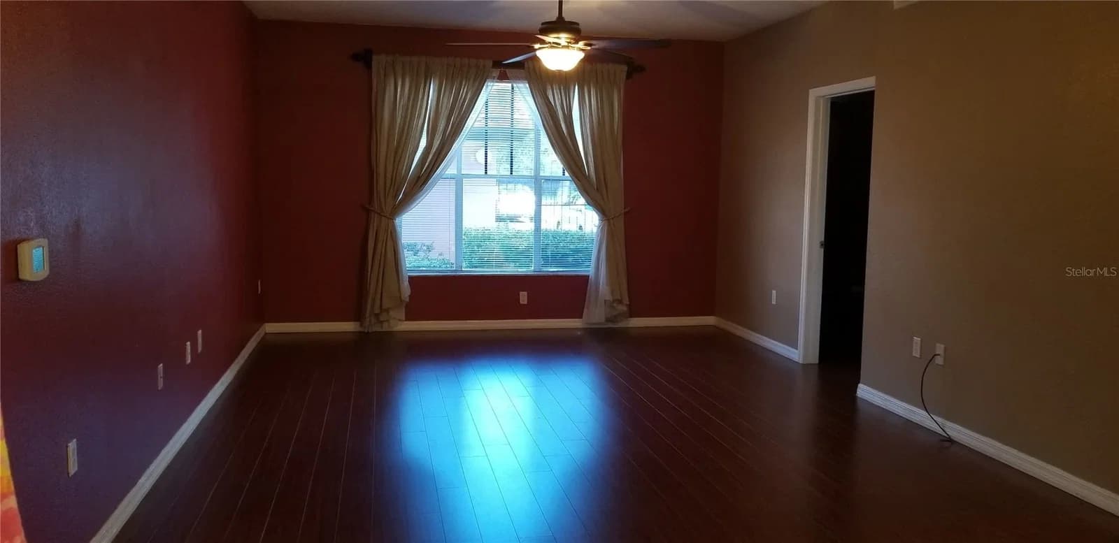 5542 METROWEST Boulevard #106, Orlando, FL 32811 3