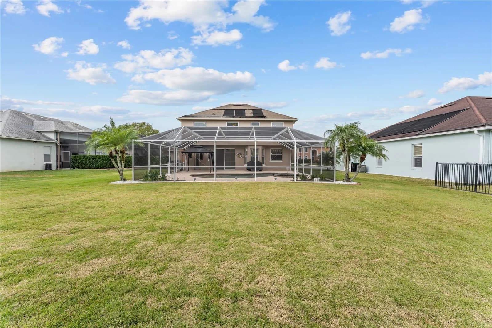 617 LAKESCAPE Court, Orlando, FL 32828 3