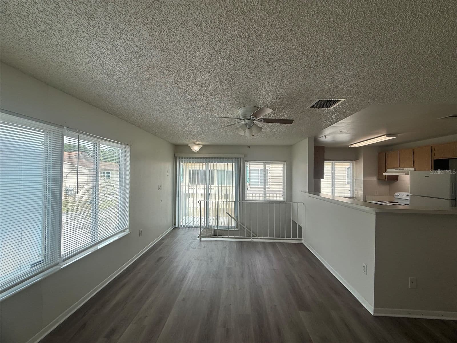 1101 SPRING MEADOW 5