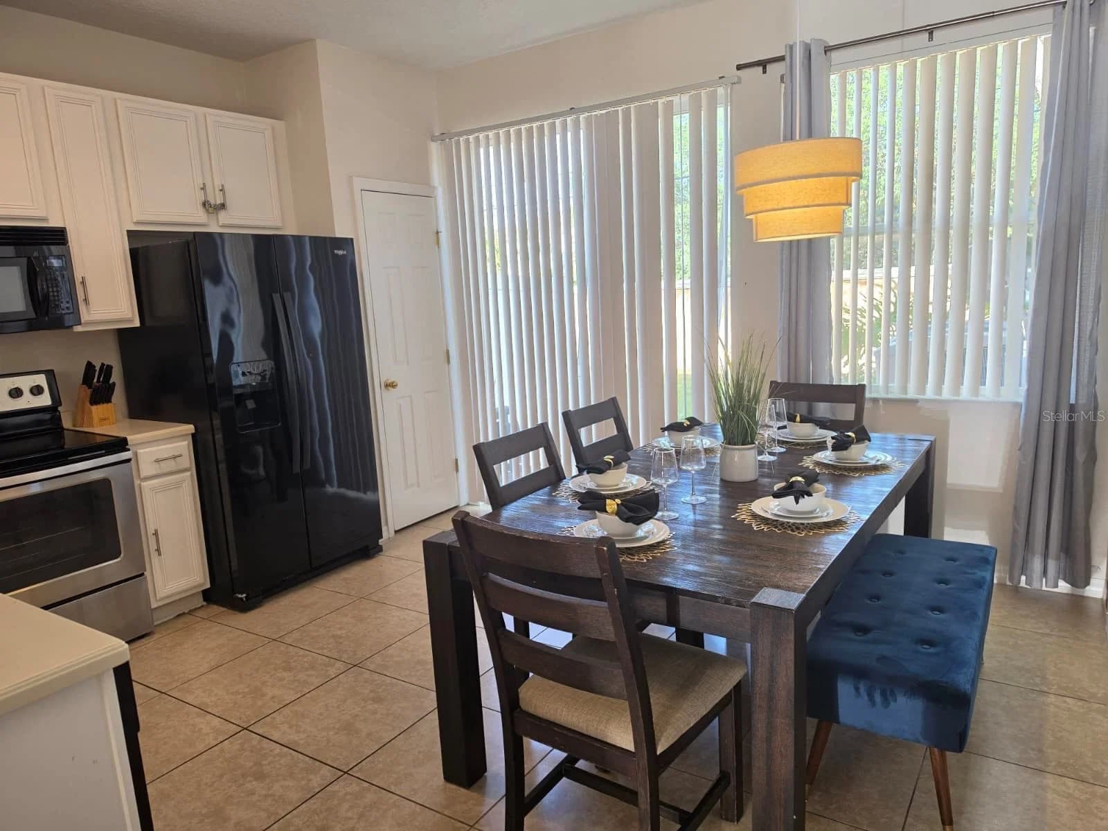 5520 PARADISE CAY 4