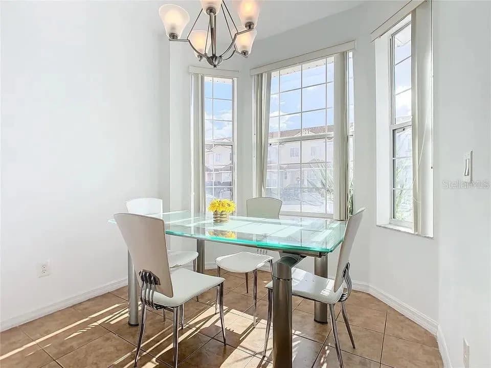 4715 HEMINGWAY HOUSE 4