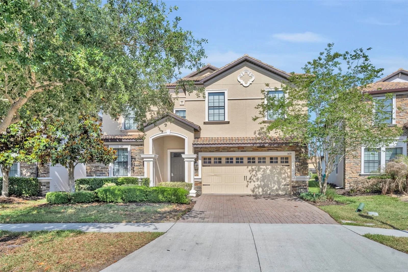 1435 ROLLING FAIRWAY 2