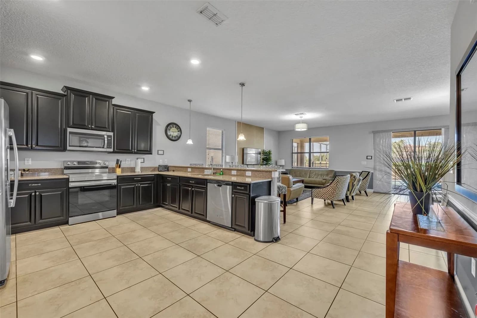 1435 ROLLING FAIRWAY 4