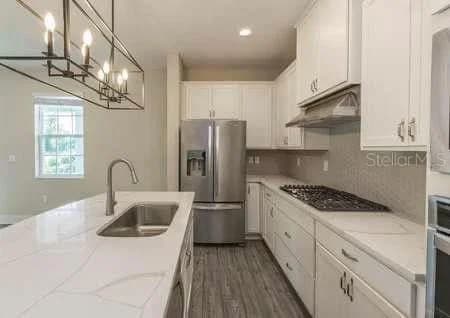 1391 GREENFIELD 5
