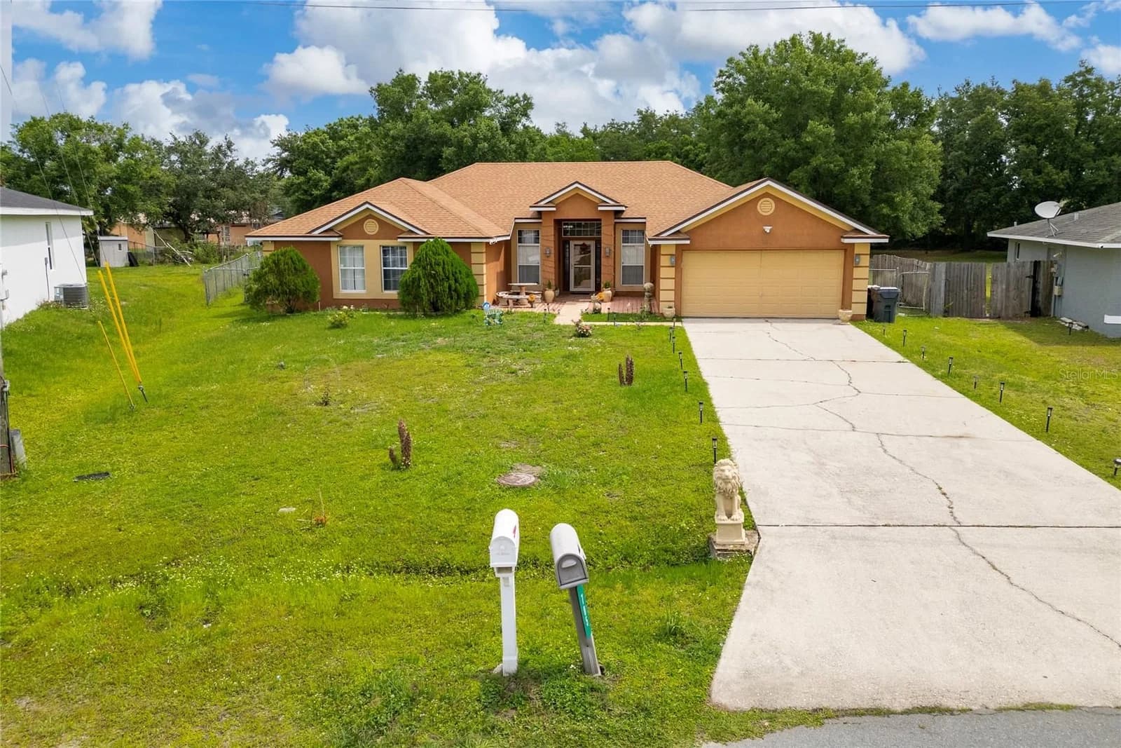 705 WAXWING, Kissimmee, FL 34759 2