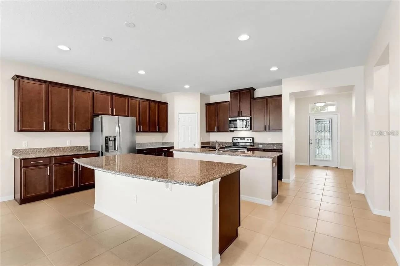 12201 SAWGRASS RESERVE Boulevard, Orlando, FL 32824 2
