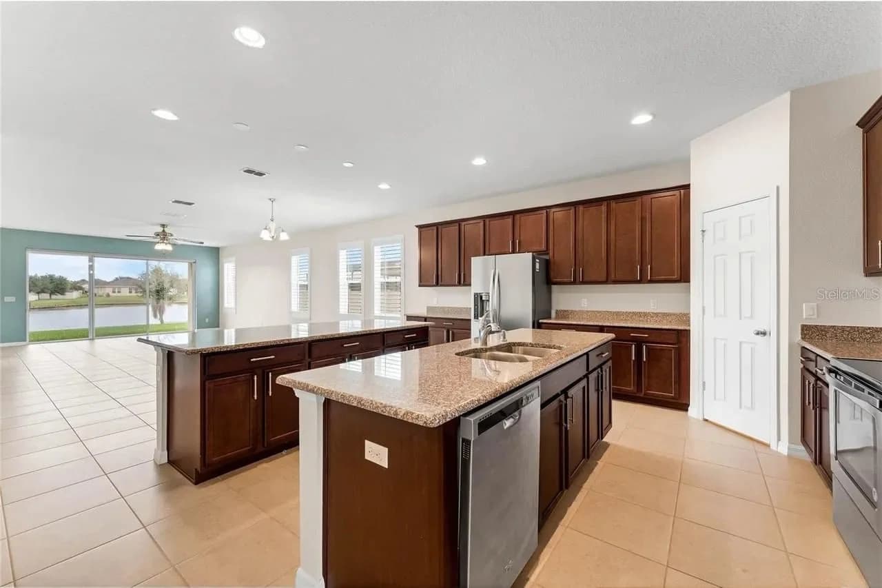 12201 SAWGRASS RESERVE Boulevard, Orlando, FL 32824 3