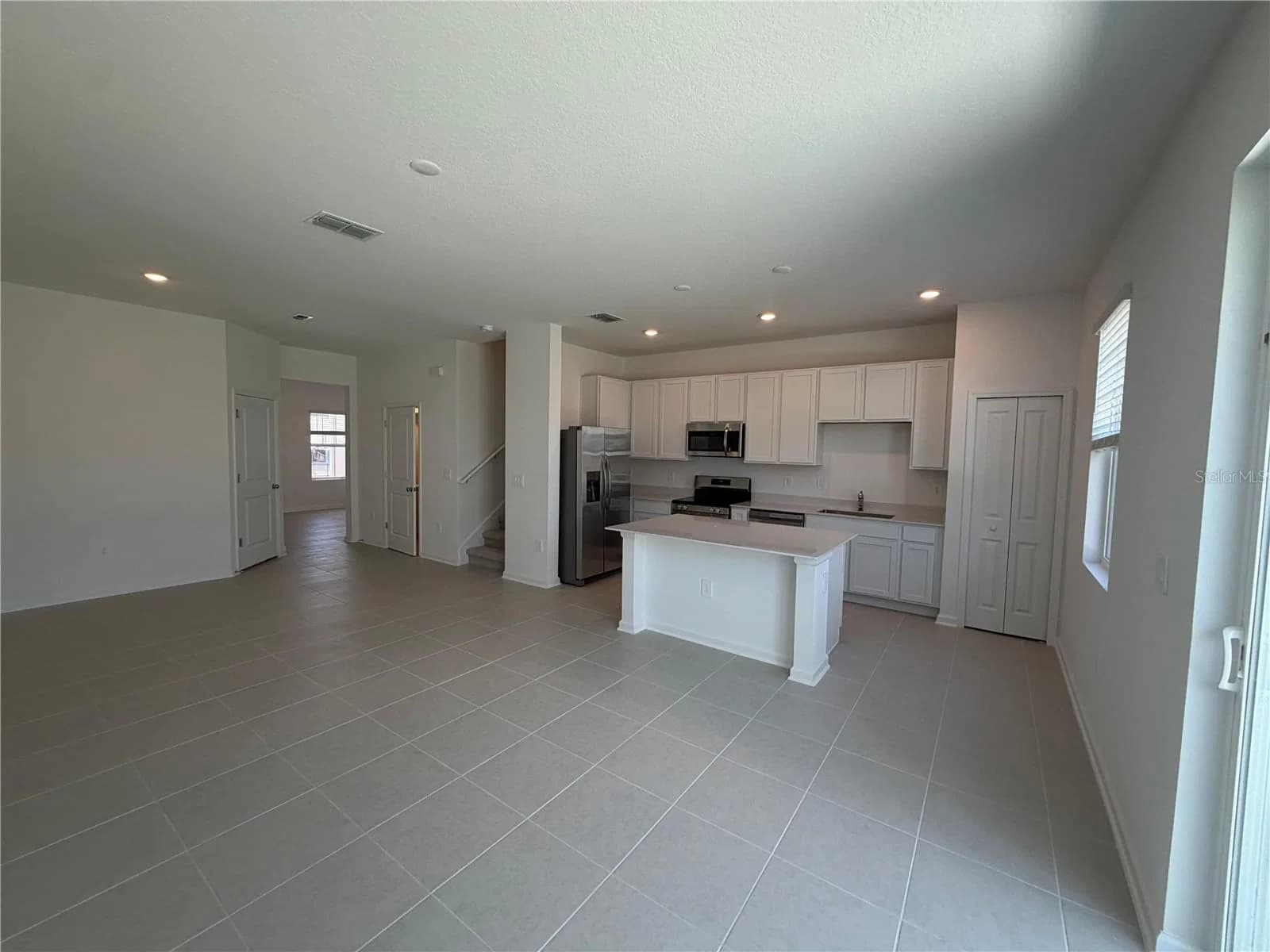 3060 CHROMATIC, Kissimmee, FL 34758 3