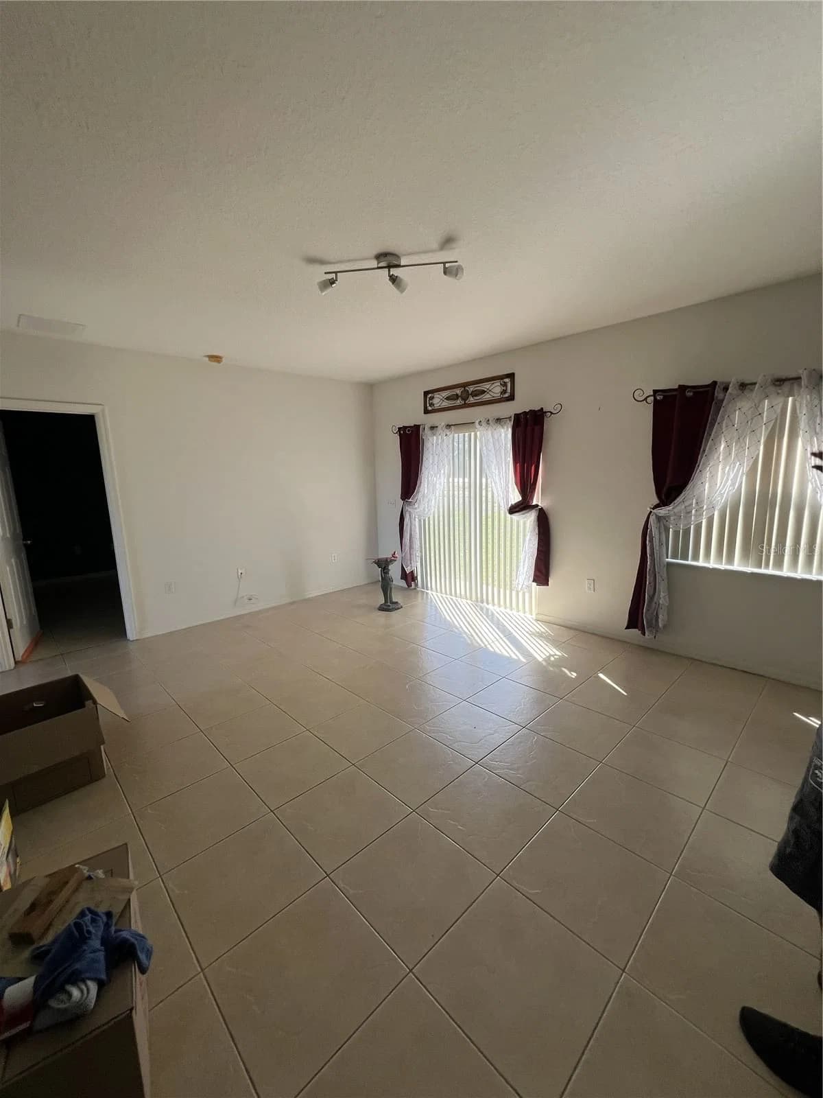 735 COLVILLE, Kissimmee, FL 34759 3