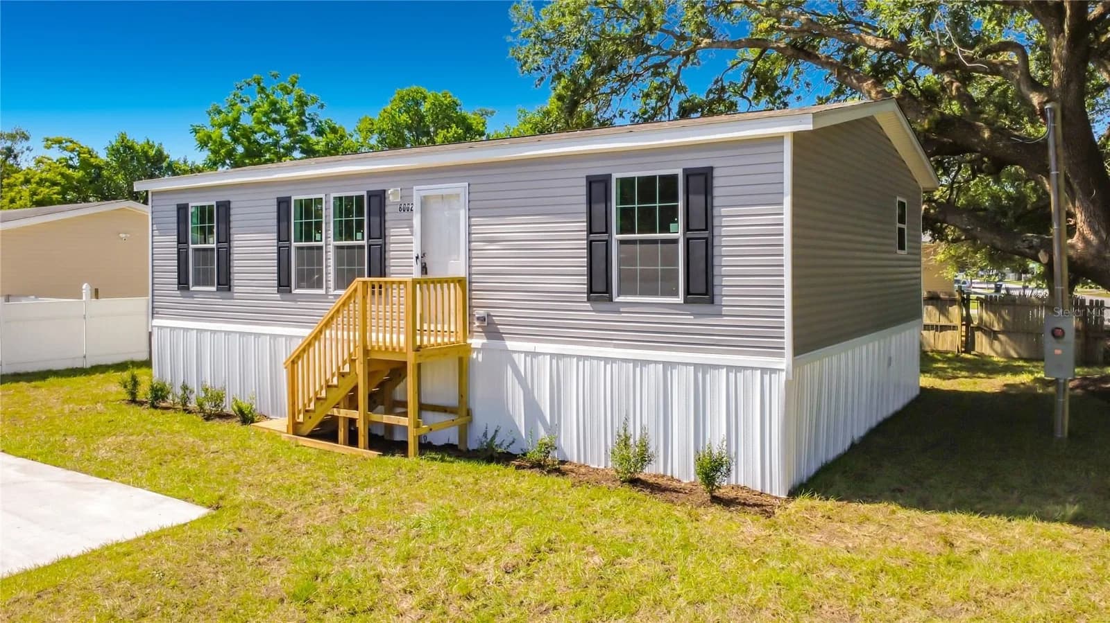 8002 MOBILAIRE Drive, Orlando, FL 32822 3