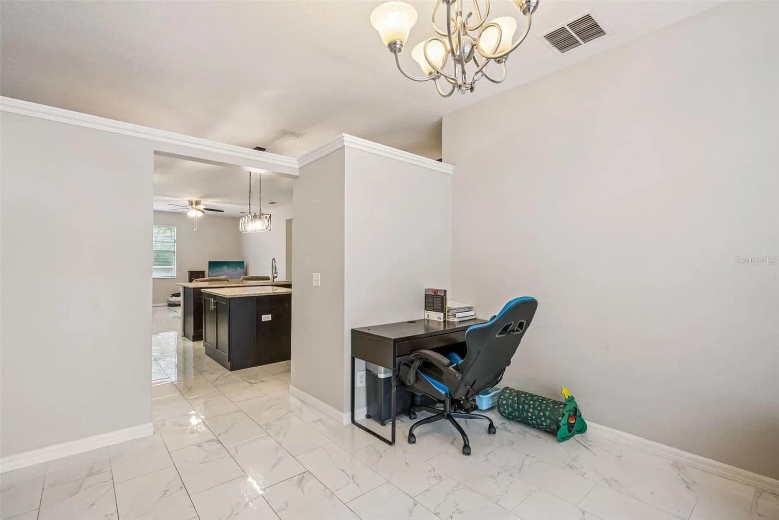 13805 EAGLES GLEN Court 4