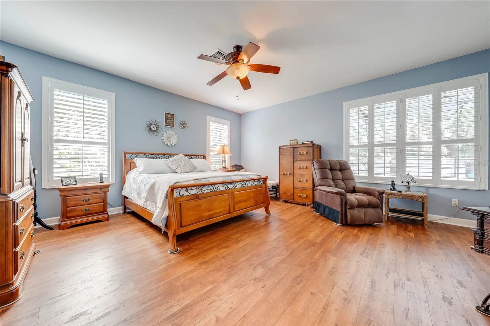 1648 MARINA LAKE 5