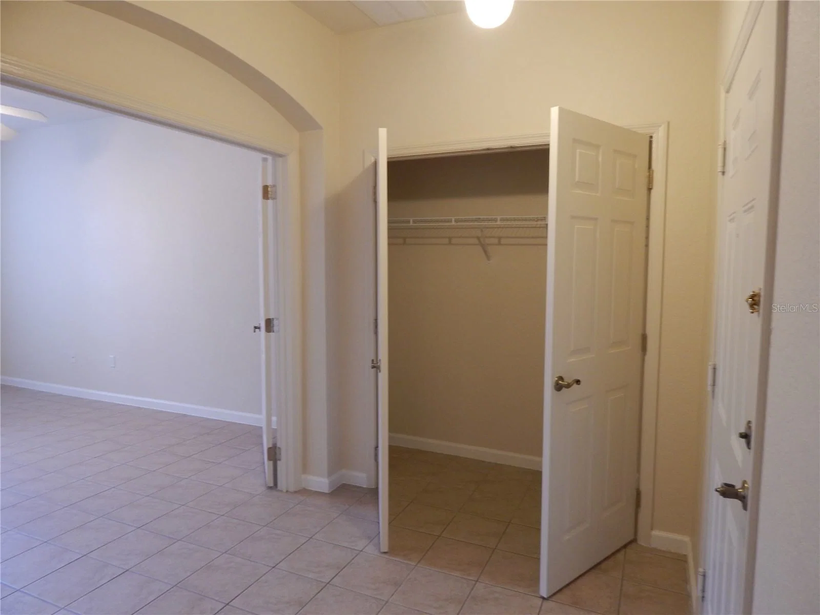 3300 WHITESTONE, Kissimmee, FL 34741 3