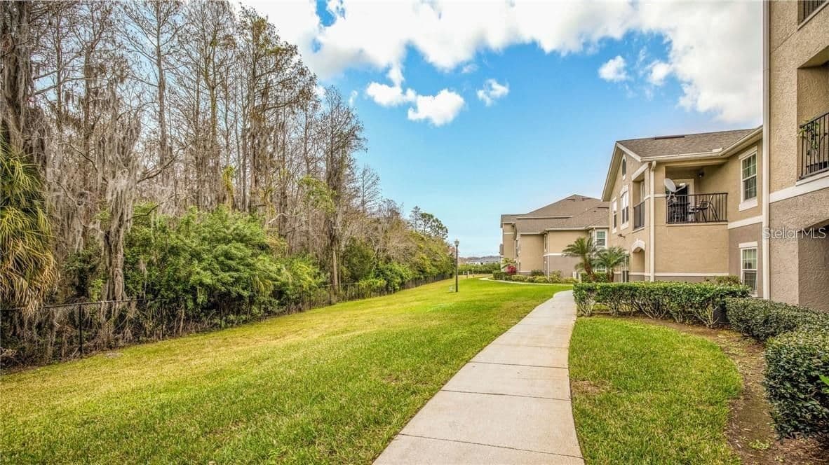 6530 SWISSCO Drive #1123, Orlando, FL 32822 2