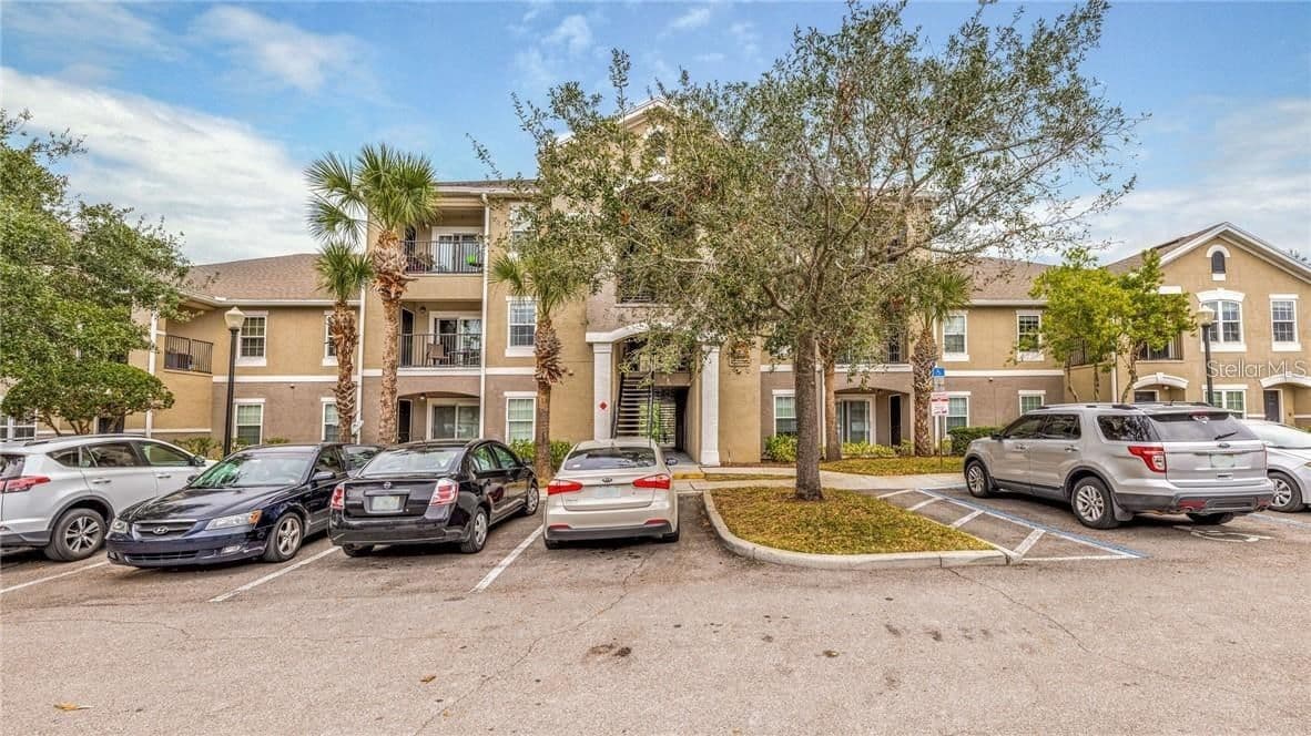 6530 SWISSCO Drive #1123, Orlando, FL 32822 3