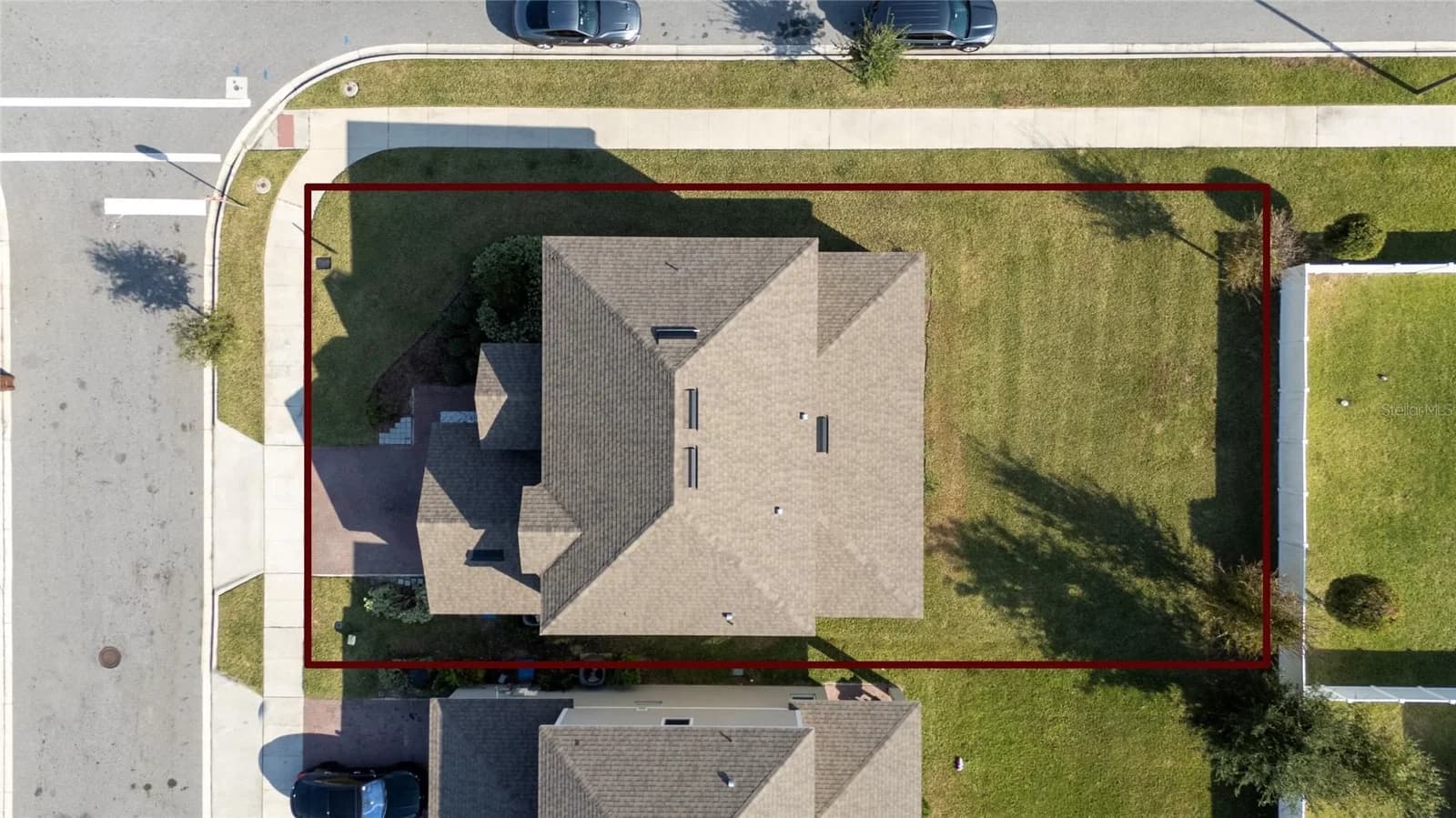 1369 YORKDALE 3