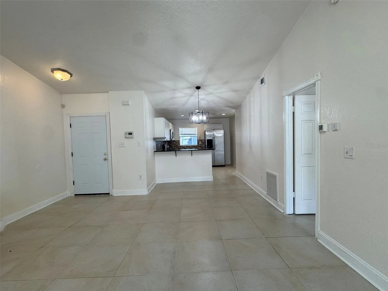 14 YORK, Kissimmee, FL 34758 3