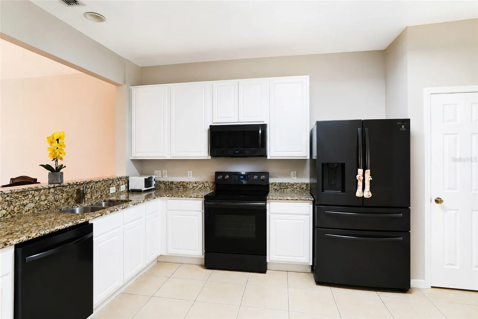 6059 TWAIN Street #103, Orlando, FL 32835 3