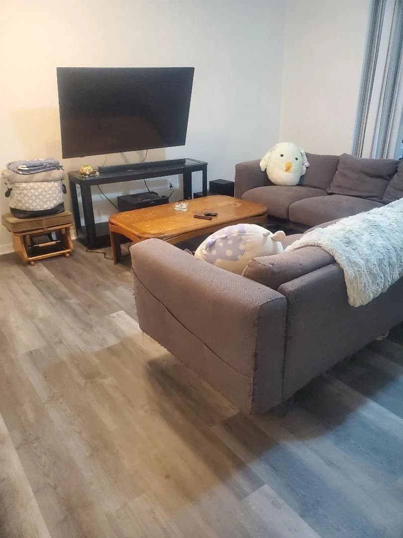 4592 BIG ISLAND 4