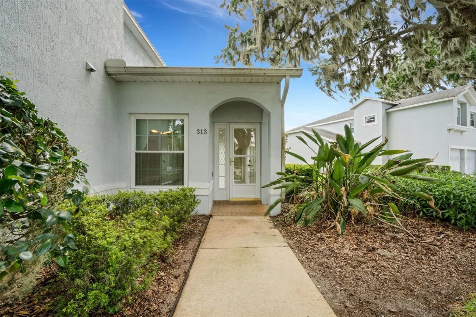 313 EAGLE RIDGE 5