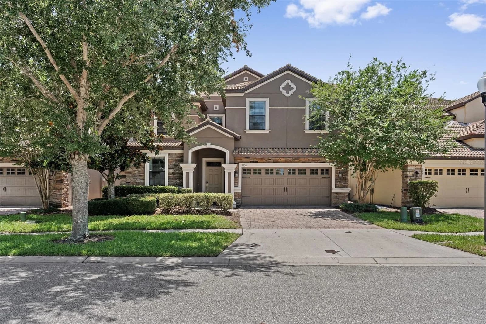 1530 MOON VALLEY 3